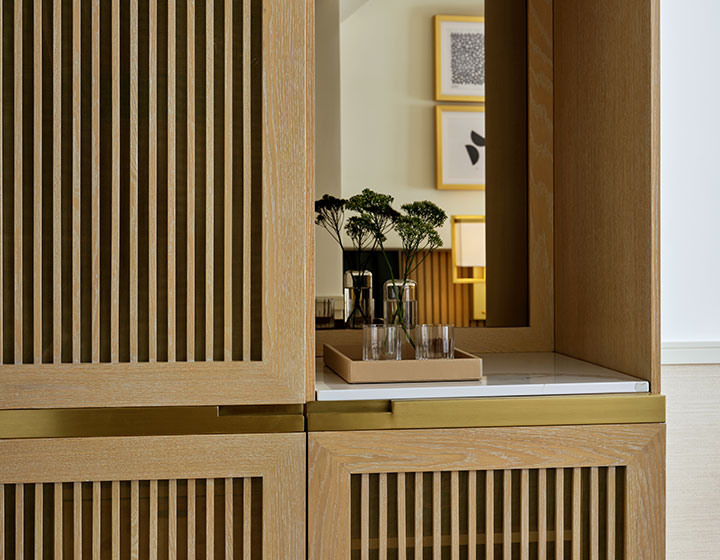 guestroom bar area at 70 Park Ave